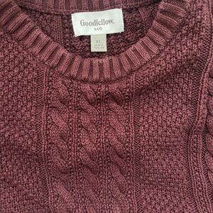 Goodfellow & Co Burgundy Cable Knit Sweater